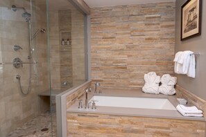 3 Bedroom Villa | Bathroom | Hair dryer, towels