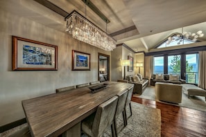 4 Bedroom Condominium | In-room dining - Constellation Residences (Truckee)