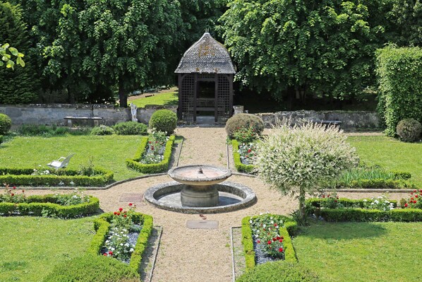 Jardines del alojamiento