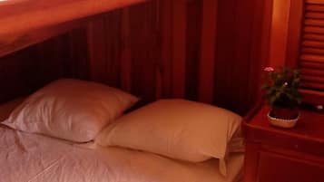 5 bedrooms, Internet, bed sheets