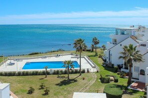 Pool - Beachfront Penthouse with Sea Views, Hot Tub, BBQ (Casares)