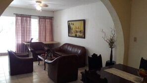 Interior - CASA ENILDA 2532
Habitaciones en Casa Familiar en Manga
(Cartagena)