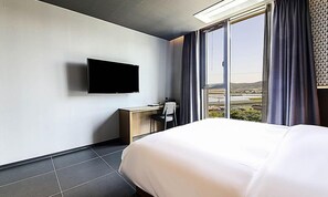 Deluxe Double Room | Individually decorated, individually furnished, free WiFi, bed sheets - Gimhae Perfect Hotel (Gimhae)