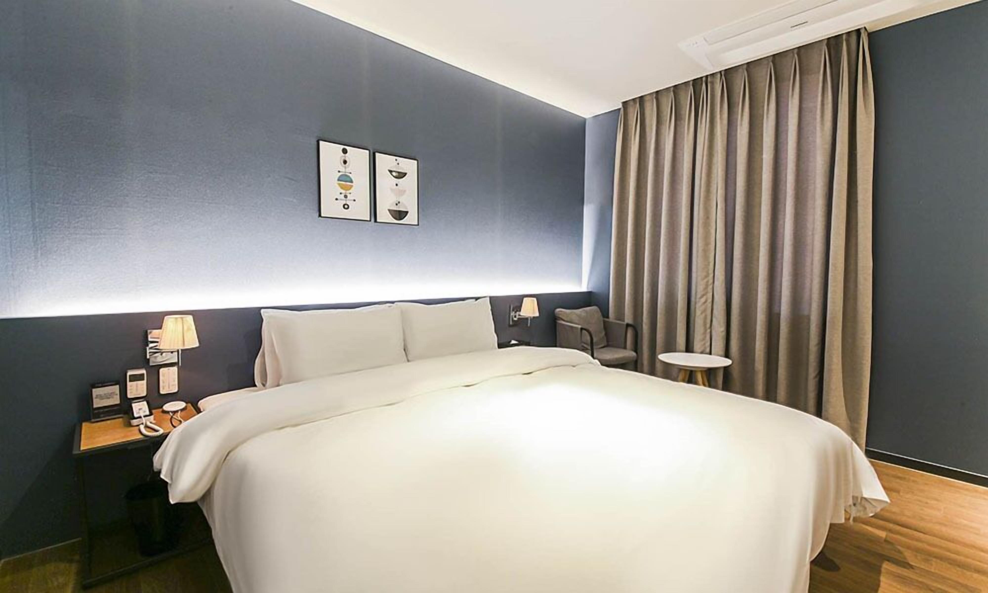 Standard Double Room | Individually decorated, individually furnished, free WiFi, bed sheets