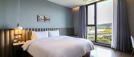 Individually decorated, individually furnished, free WiFi, bed sheets