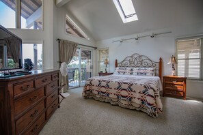 6 chambres, bureau, fer et planche à repasser, lit parapluie