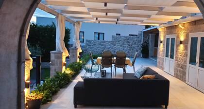 Villa Lucija, relaxing family gateway in Dubrovnik riviera