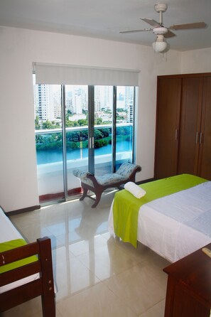 4 bedrooms, in-room safe, iron/ironing board, free WiFi