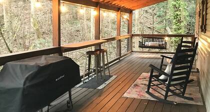 Happy Hollow Getaway