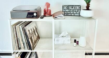 Convenient location. Fully stocked kitchen. Washer & Dryer in unit.