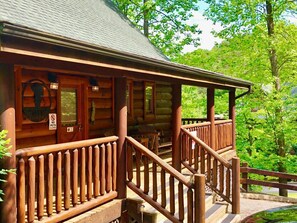 Exterior detail - Don't Worry About a Thing! / Amazing View / Easy Roads / Close to Attractions (Sevierville)