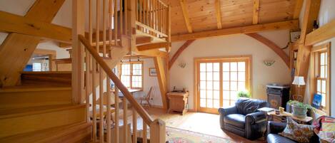 Télévision, jeux vidéo, lecteur de DVD, livres