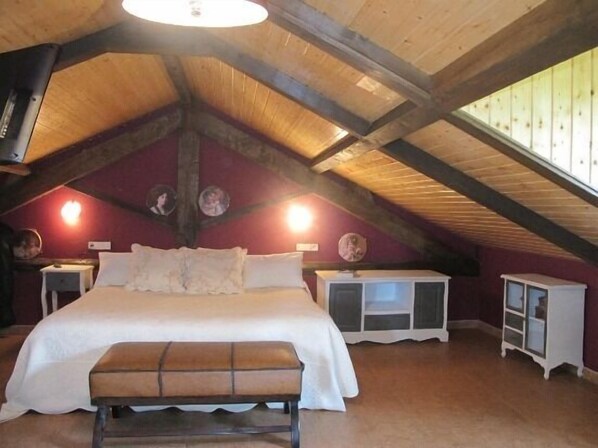 3 dormitorios, caja fuerte, tabla de planchar con plancha y wifi