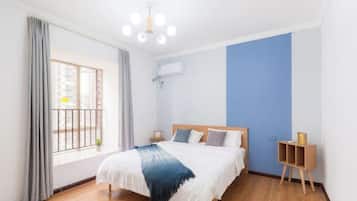 Deluxe Double Room | Interior detail