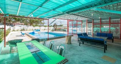 East Coast Rose Garden Villa