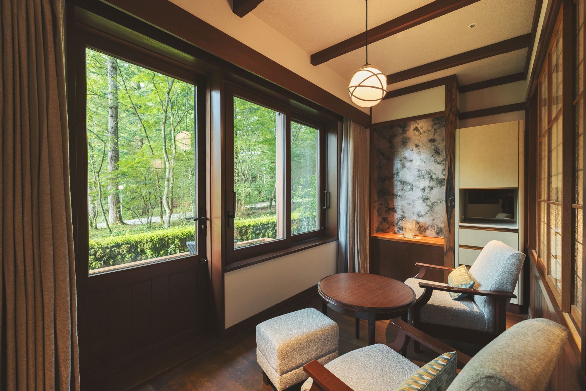 クラシック ツインルーム | 羽毛の掛け布団、ミニバー、アイロン / アイロン台、WiFi (無料)