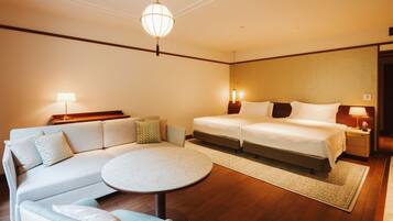Standard Twin Room | 1 bedroom, down comforters, minibar, iron/ironing board