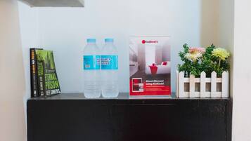 Double Room (Window is not Guaranteed) | Desk, free WiFi