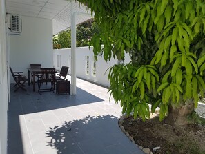 Garden view - New Villa - Near to City & Seaside (Kota Kinabalu)