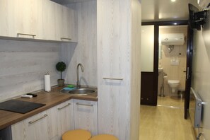 Microondas, placa de cocina