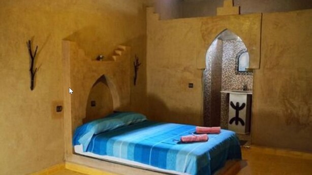Double Room | Premium bedding, laptop workspace, soundproofing, bed sheets - Riad Ouzina TGM (Taouz)
