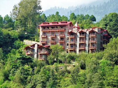 Regenta Inn By Riverside Manali
