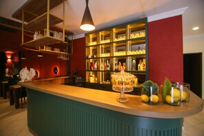 Bar (en el alojamiento)