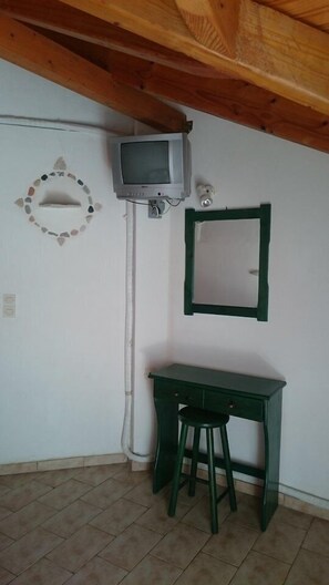 Interior detail - Dakis Studios (Zakynthos)