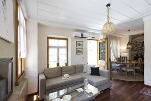 Traditional Villa | Living area