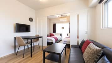 1 bedroom, laptop workspace, blackout drapes, free WiFi