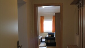 Apartment, 1 Bedroom (incl. EUR 40 cleaning fee per stay) | Blackout drapes, WiFi (surcharge) - Friesenstube (Jaderaltendeich)