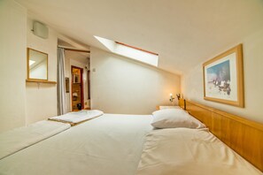 Apartment, 1 Double Bed with Sofa bed | Free WiFi, bed sheets - Apartments Rozarija 4224 (Crikvenica)