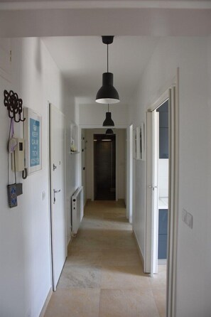 Apartment, 1 King Bed with Sofa bed | Interior