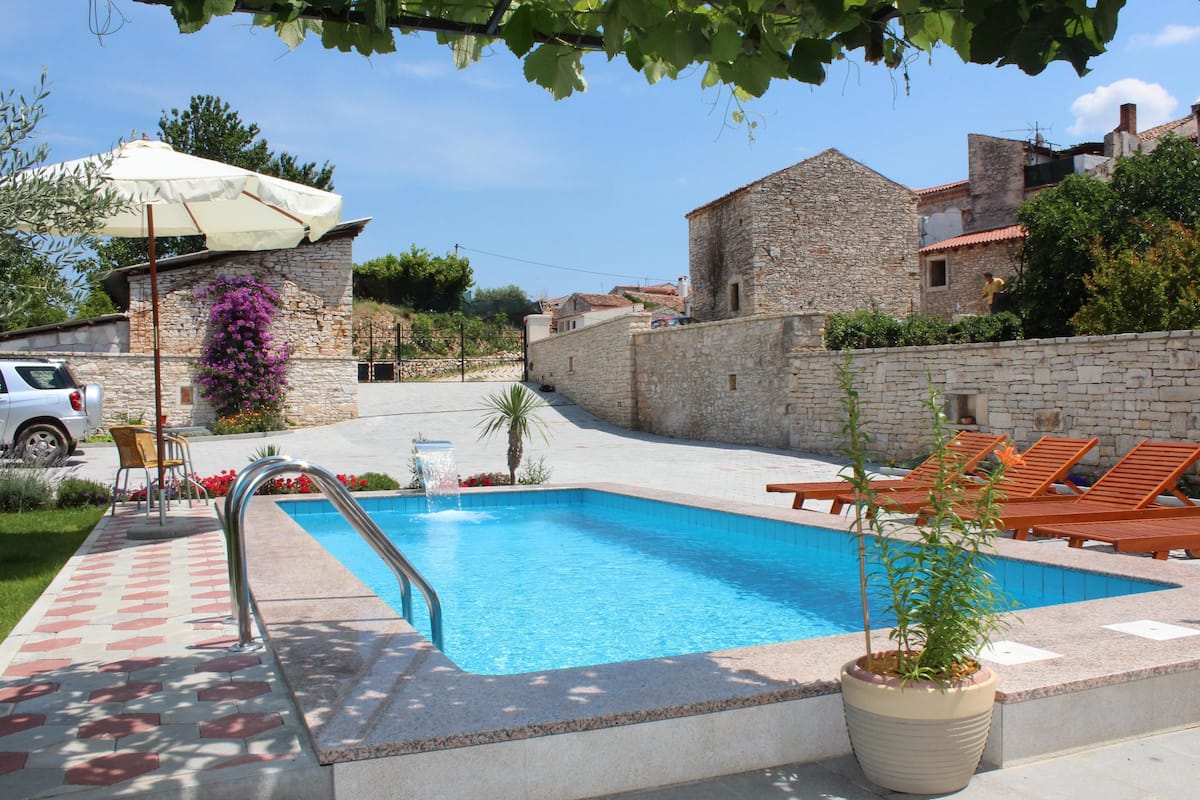 Piscine extérieure