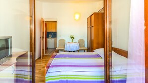 Unclassified image, 4 of 27, button - Apartments Friganovic (Vodice)