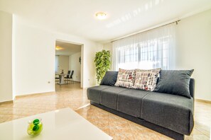 غرفة المعيشة