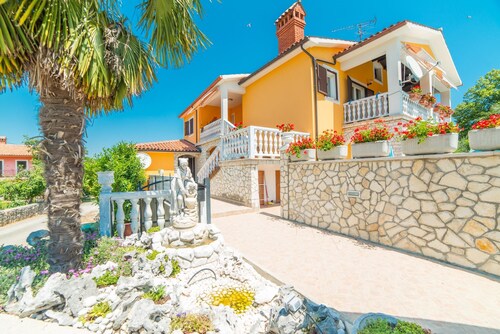Apartments Fides