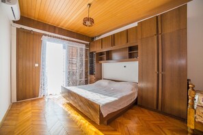 Appartamento, letti multipli | Wi-Fi gratuito, lenzuola