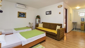 Apartment, Multiple Beds - Apartments Mira Vir (Vir)