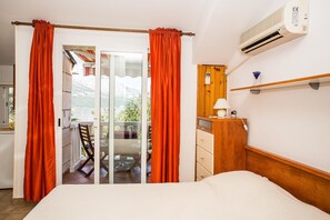 Apartment, 1 Double Bed | Free WiFi, bed sheets - Apartments Jimmy (Korcula)