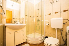 Apartment, 1 Double Bed with Sofa bed | Bathroom - Apartments Jimmy (Korcula)