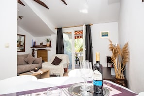 Apartment, 1 Double Bed with Sofa bed | Living room | TV