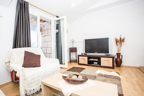 Apartment, 1 Double Bed with Sofa bed | Living room | TV - Apartments Jimmy (Korcula)
