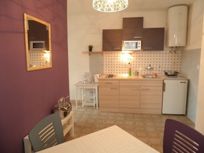 Apartment, 1 Double Bed with Sofa bed | Private kitchen