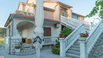 Apartment, 1 Double Bed with Sofa bed | Exterior