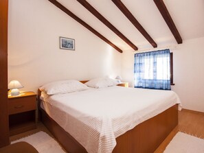 อพาร์ทเมนท์, หลายเตียง | Wi-Fi ฟรี, ผ้าปูที่นอน