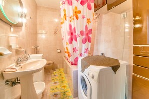 Bathroom - App and Rooms Grozaj (Labin)