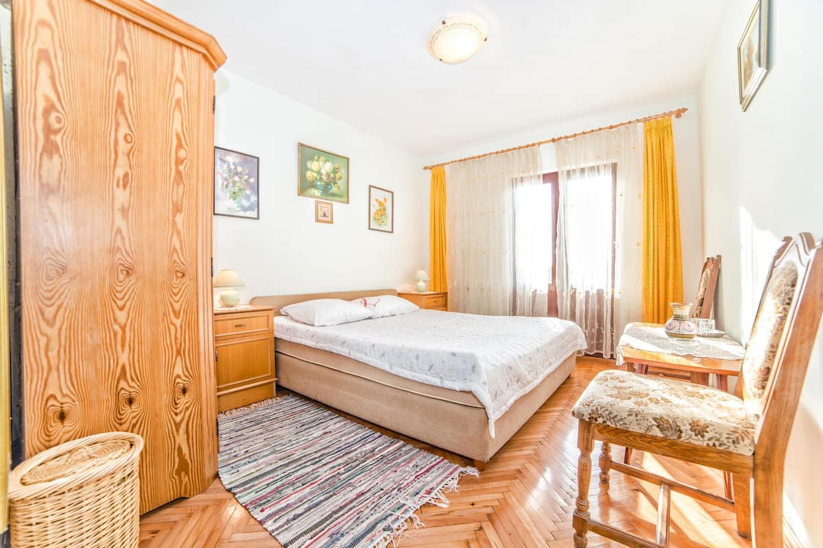 Room, 1 Double Bed