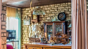 Apartment, Multiple Beds | Private kitchen | Stovetop, cookware/dishes/utensils - App and Rooms Grozaj (Labin)