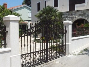 Exterior - House Percan Zora (Marcana)